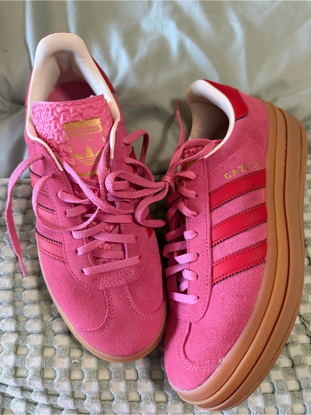 adidas Youth Sz 7 (equal to Women’s Sz 9) Pink Suede Sneakers with Red Stripes